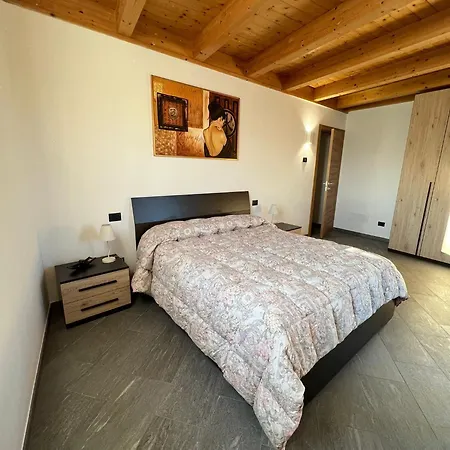 Casa Nonno Nacleto Semesterbostad Vercana